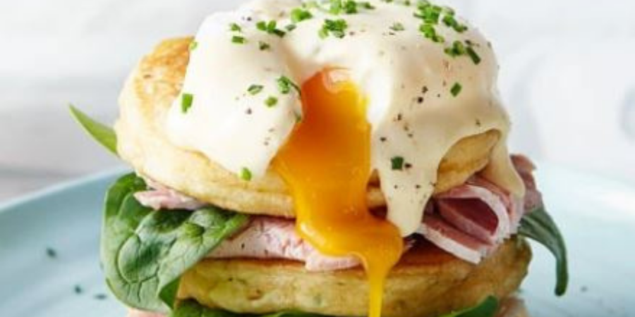 eggs benedict pancakes