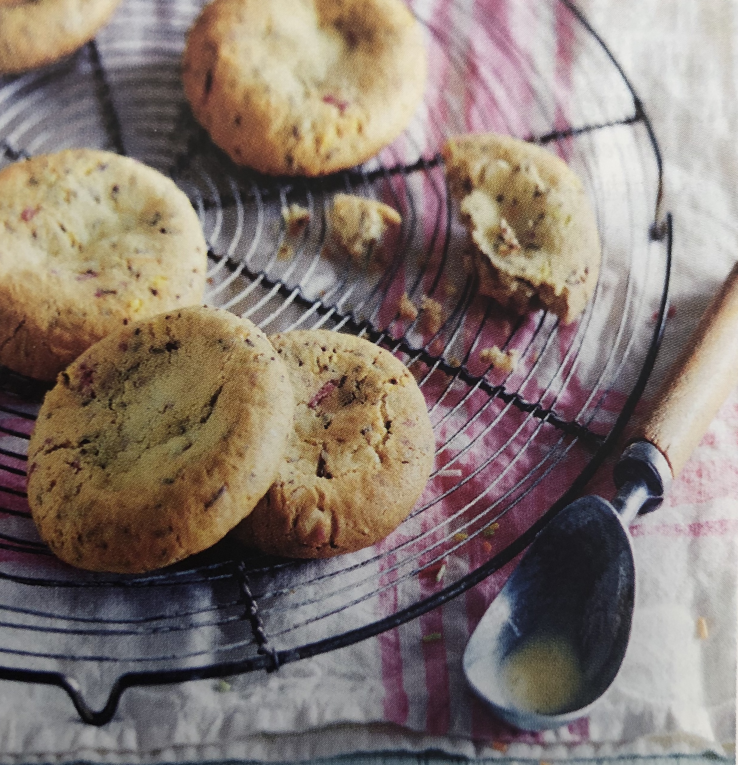 Festive Fayre | Ice cream cookies