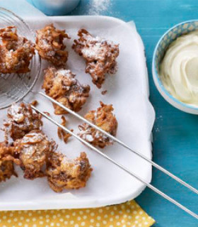 Carrot cake pakoras with cream cheese dip picture